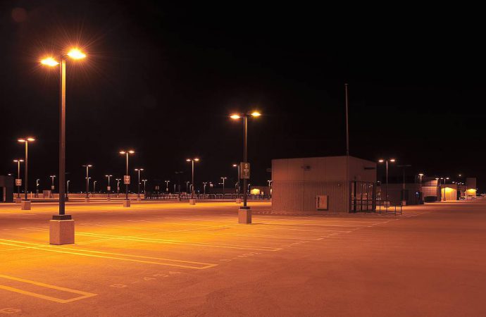 Lampy uliczne LED: Oszczędność energii i nowoczesny design